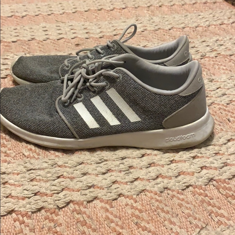 Adidas tennis shoes